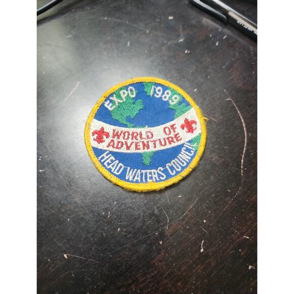 Vintage 1989 Head Waters Council "World of Adventure" EXPO Patch – Boy Scouts - Picture 1 of 3